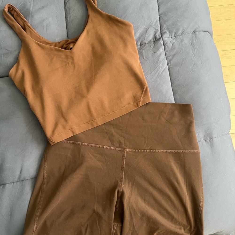Lululemon Athletica Brown Activewear Set